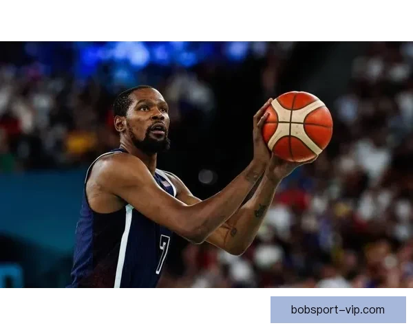 杜兰特谈进攻理念希望梳理节奏带动队友发挥整体实力